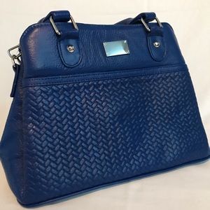 Ladies leather handbag